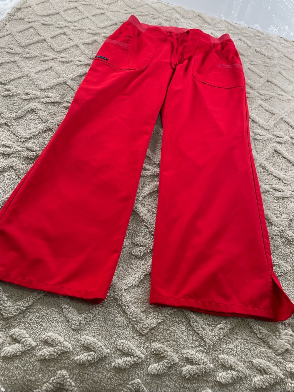 Jockey  Red Straight Leg Scrub Sz Small/ P
Medical Staff